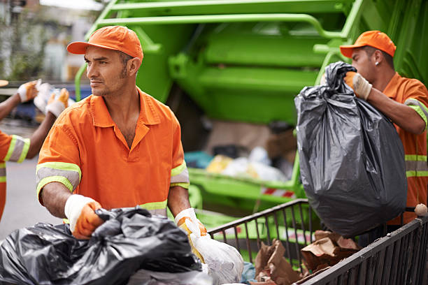 Best Local Junk Hauling  in Des Moines, WA